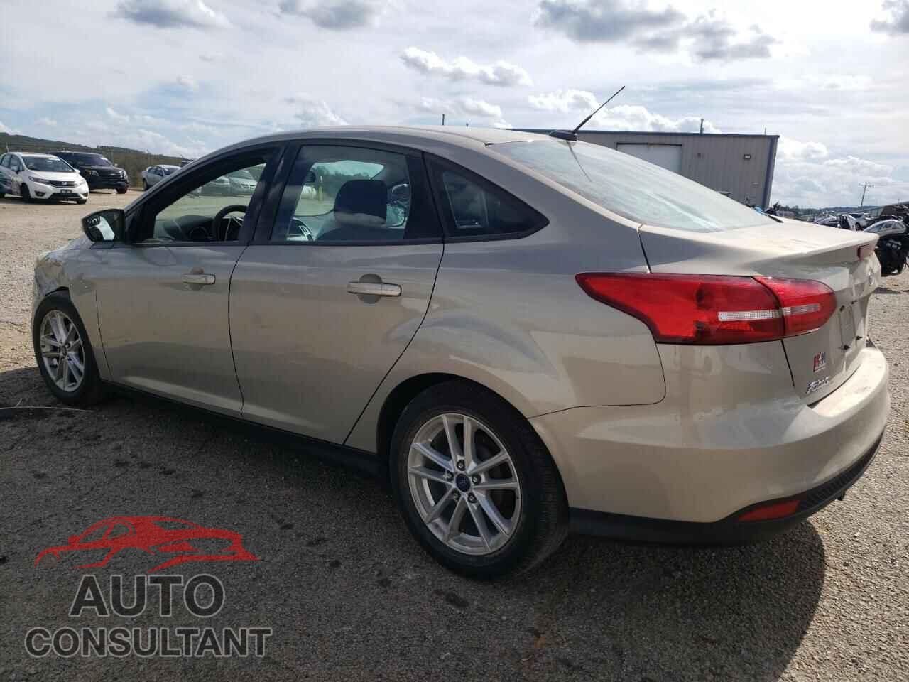 FORD FOCUS 2015 - 1FADP3F23FL325813