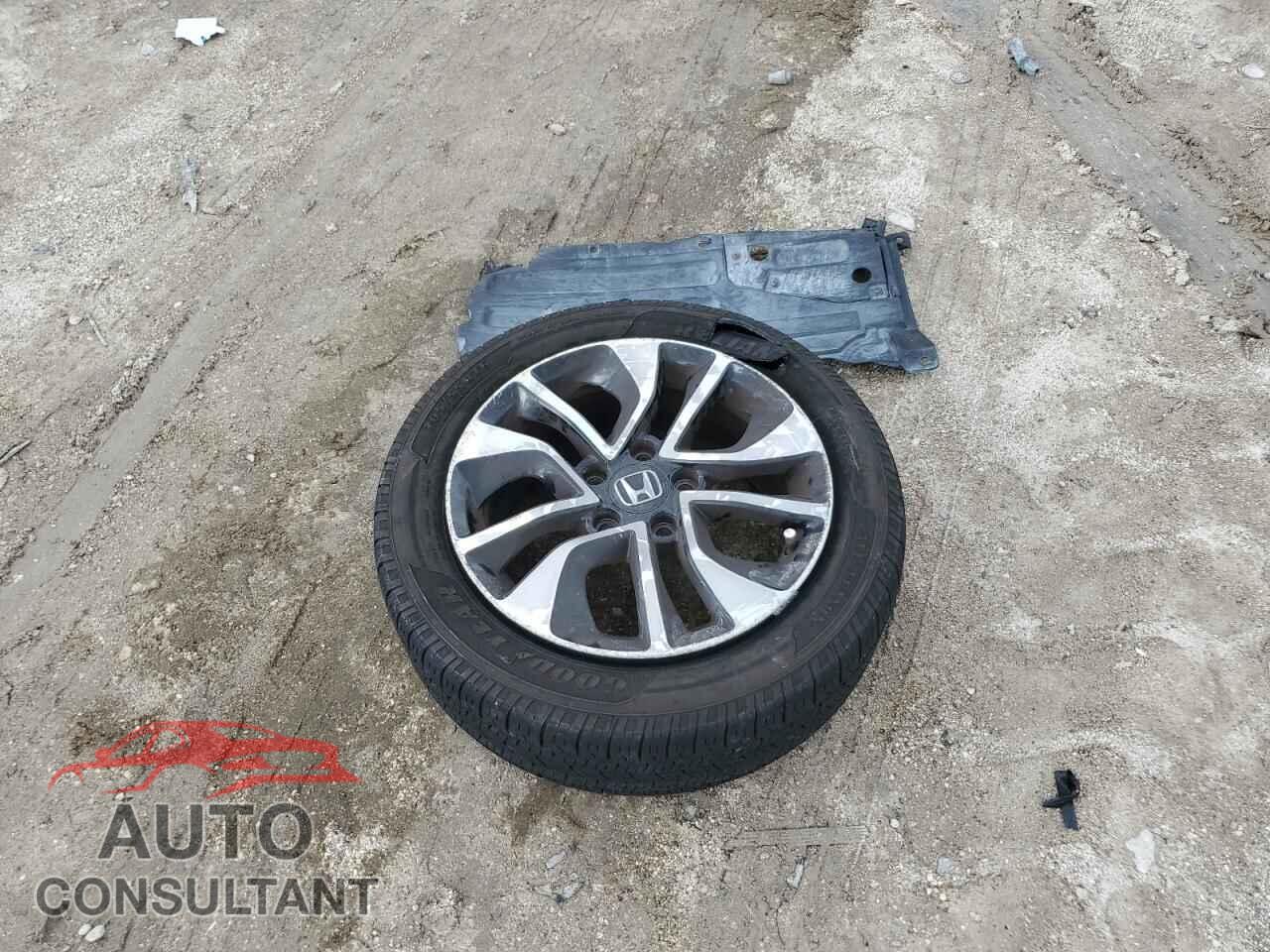 HONDA CIVIC 2015 - 19XFB2F82FE024202