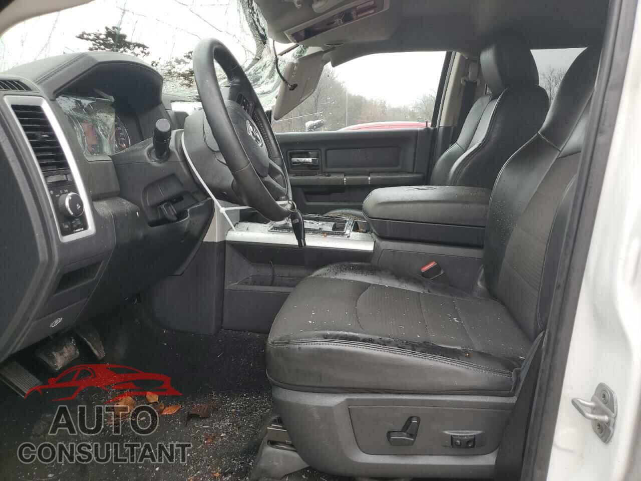 DODGE RAM 1500 2012 - 1C6RD7MT2CS112579