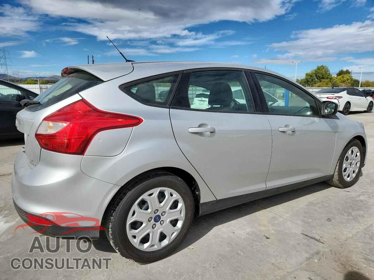 FORD FOCUS 2012 - 1FAHP3K29CL463200