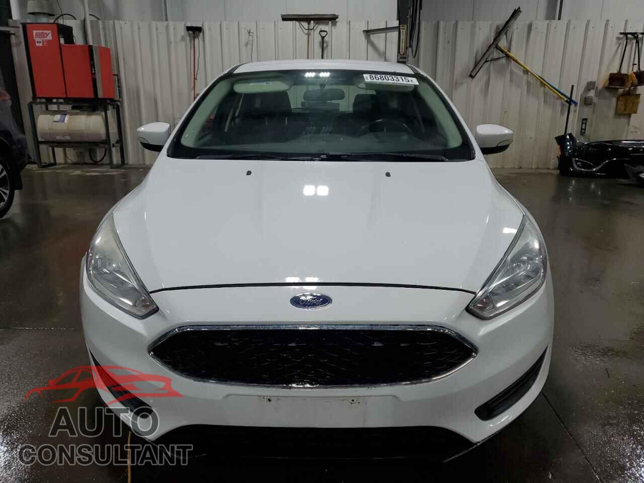 FORD FOCUS 2017 - 1FADP3K25HL314319