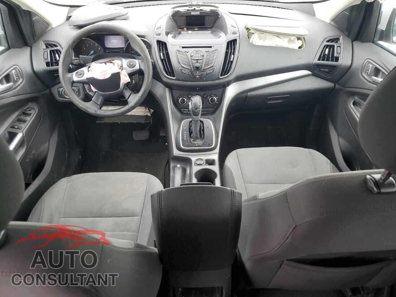 FORD ESCAPE 2013 - 1FMCU0GX6DUD32040