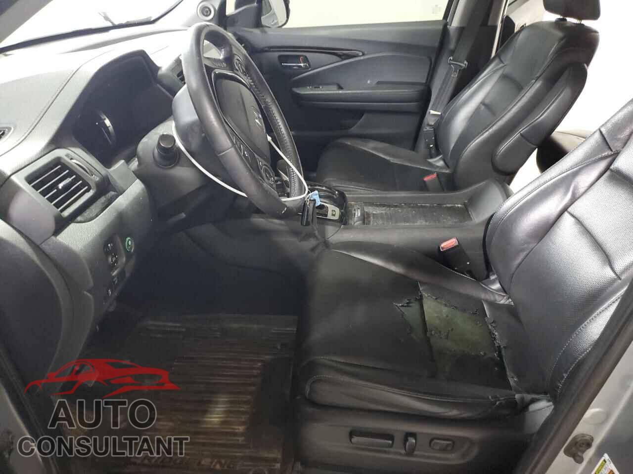 HONDA RIDGELINE 2017 - 5FPYK3F71HB026954