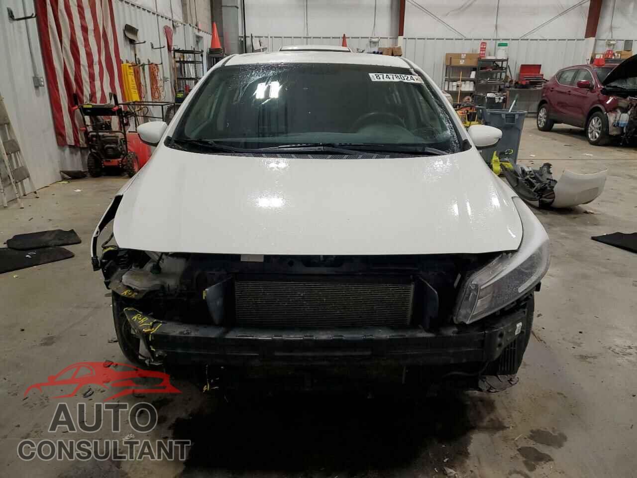KIA FORTE 2017 - 3KPFK4A73HE048652