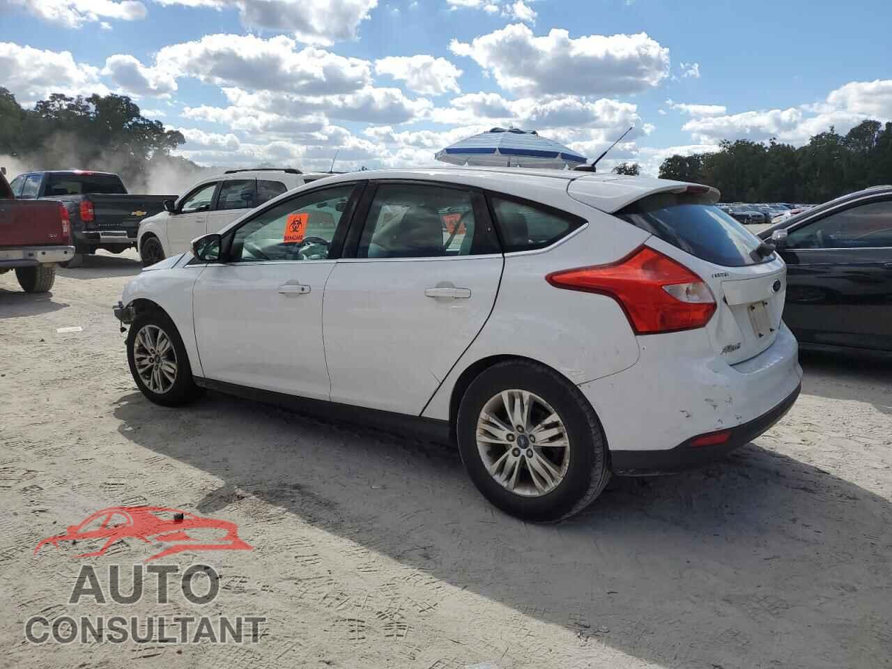FORD FOCUS 2012 - 1FAHP3M25CL394258