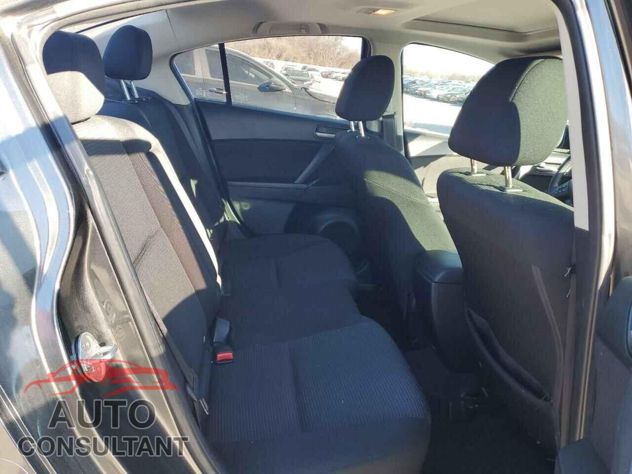 MAZDA 3 2012 - JM1BL1V78C1643903