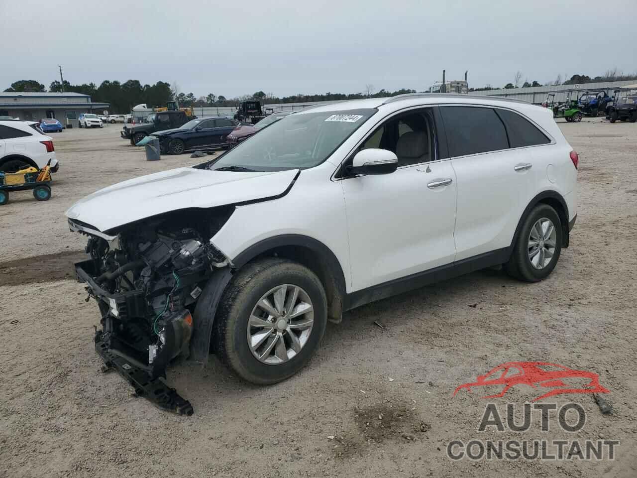 KIA SORENTO 2018 - 5XYPG4A33JG338675