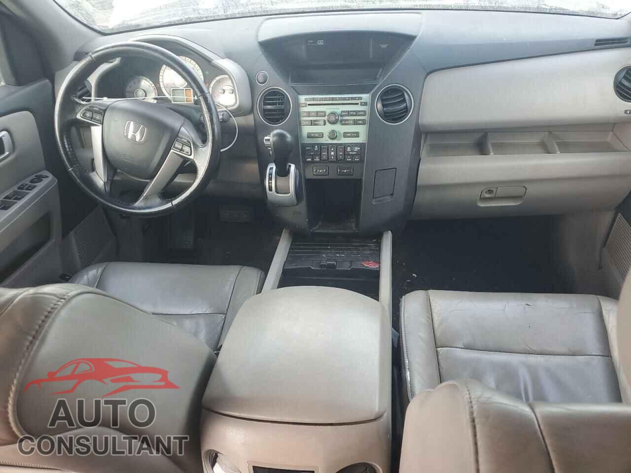 HONDA PILOT 2011 - 5FNYF4H52BB077966
