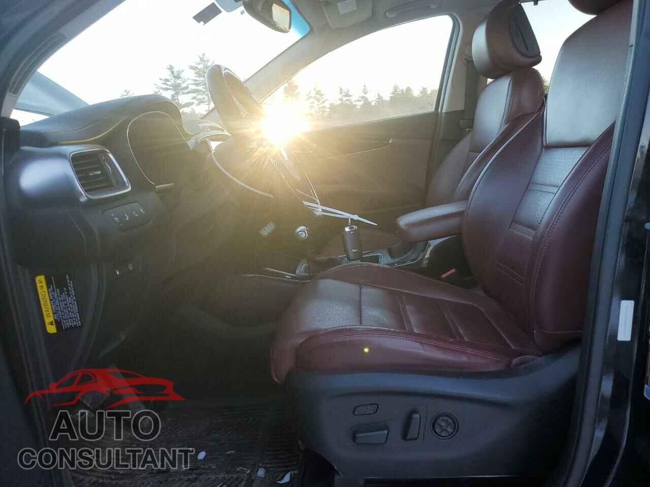 KIA SORENTO 2017 - 5XYPKDA54HG324097