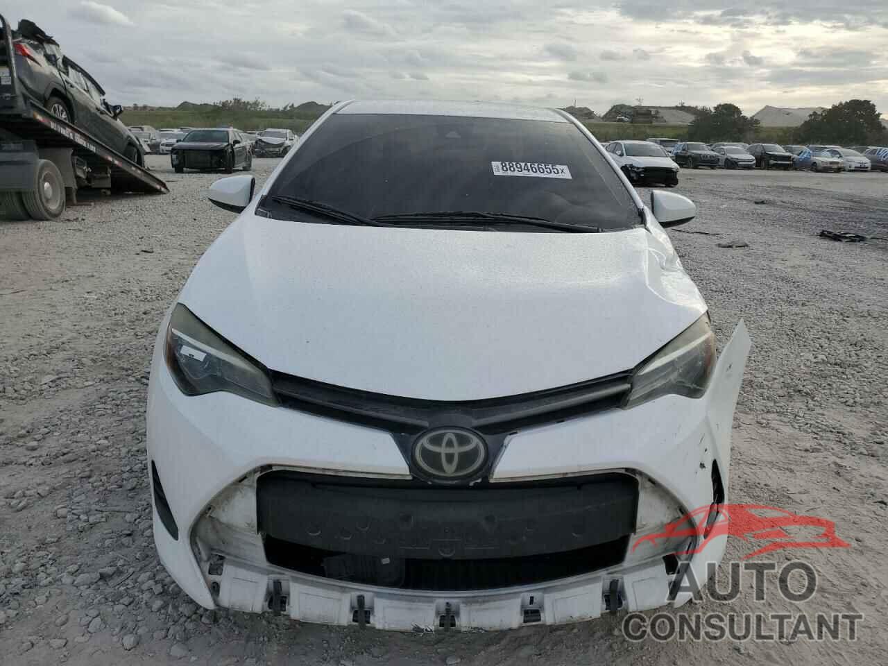 TOYOTA COROLLA 2018 - 2T1BURHE5JC975070