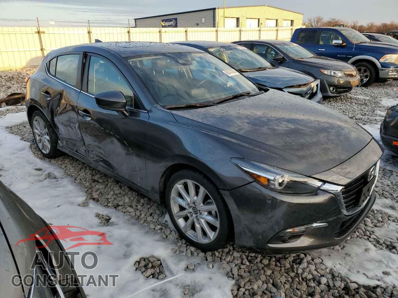 MAZDA 3 2017 - 3MZBN1M35HM136280