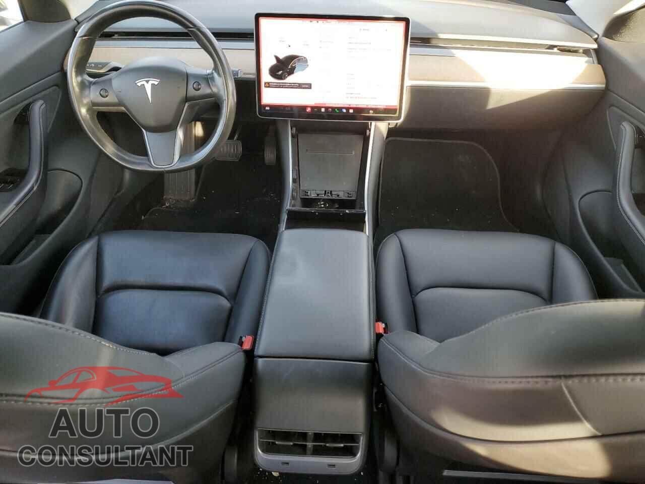 TESLA MODEL 3 2018 - 5YJ3E1EA9JF057144