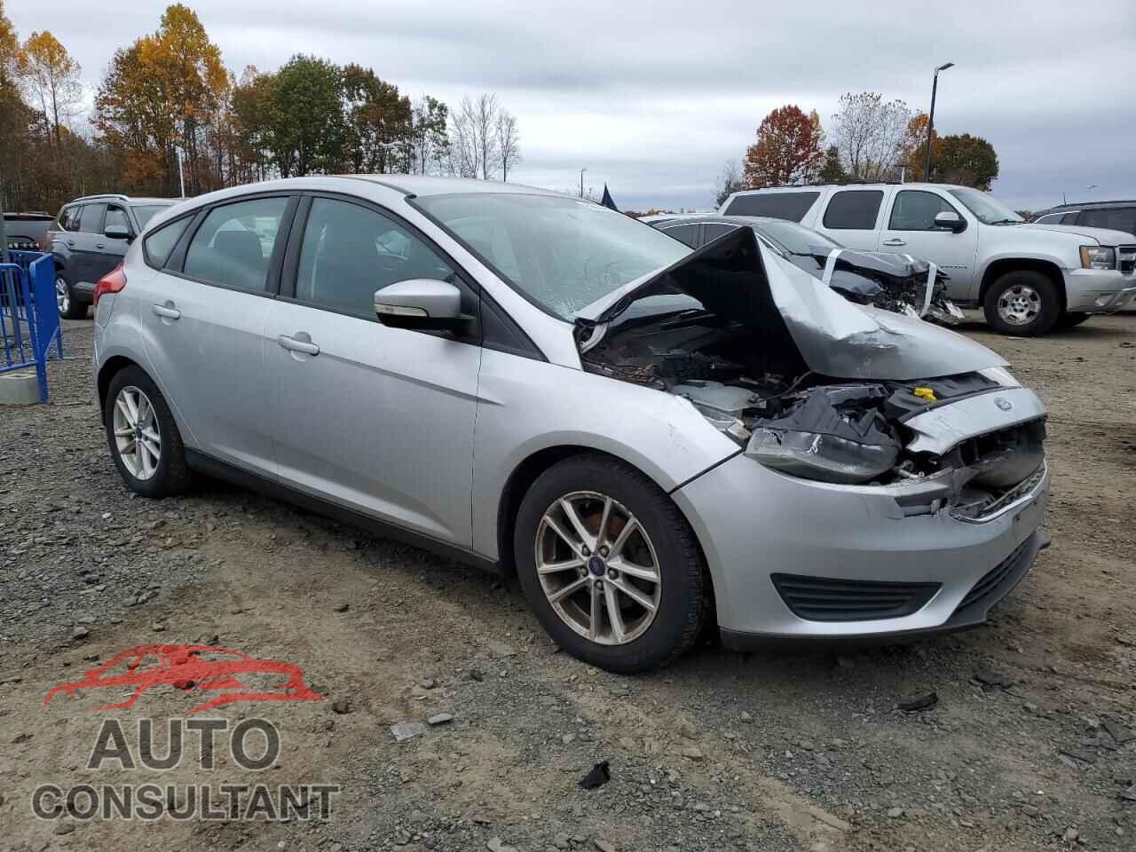 FORD FOCUS 2015 - 1FADP3K2XFL366994
