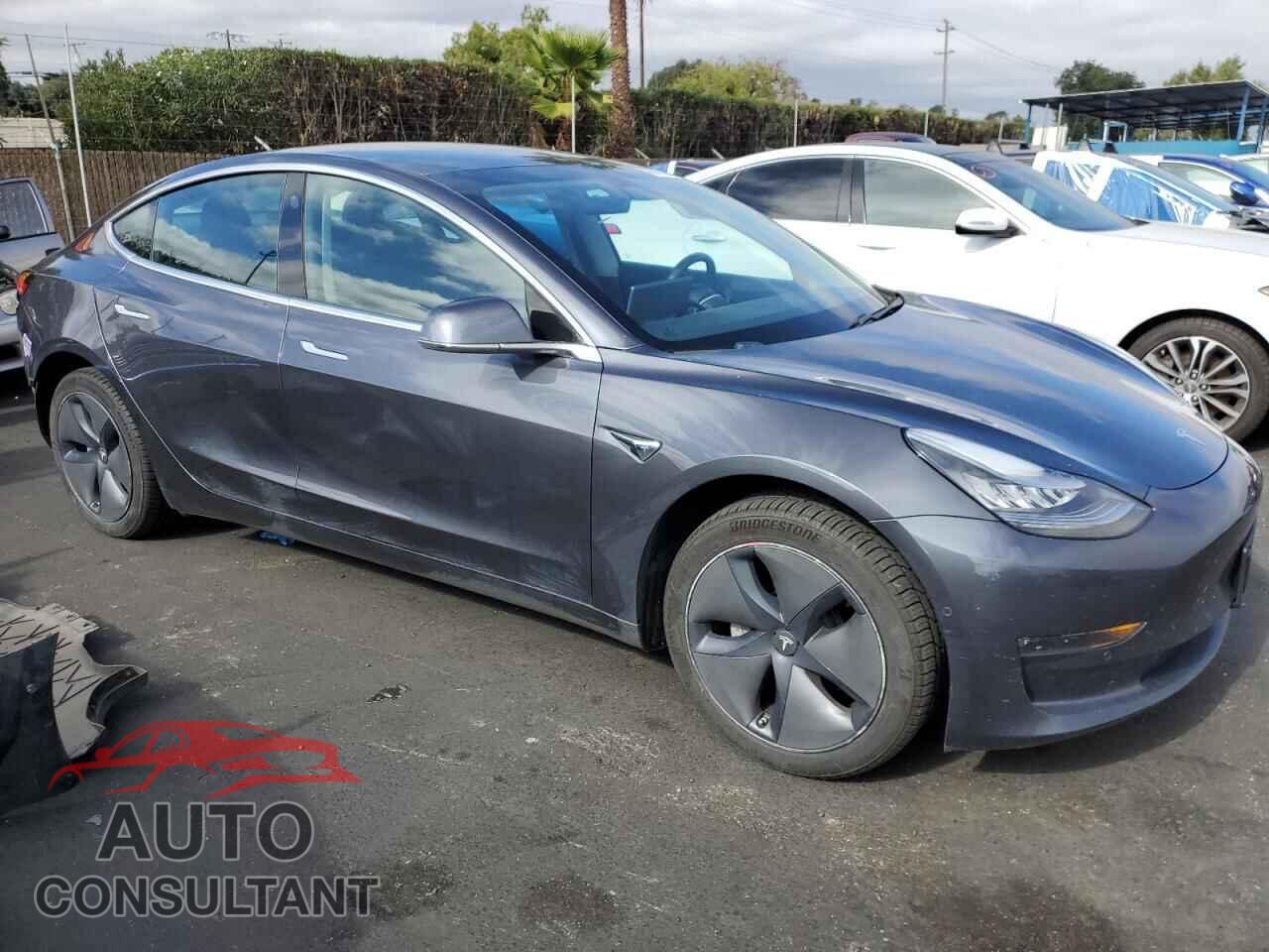 TESLA MODEL 3 2019 - 5YJ3E1EA3KF399321