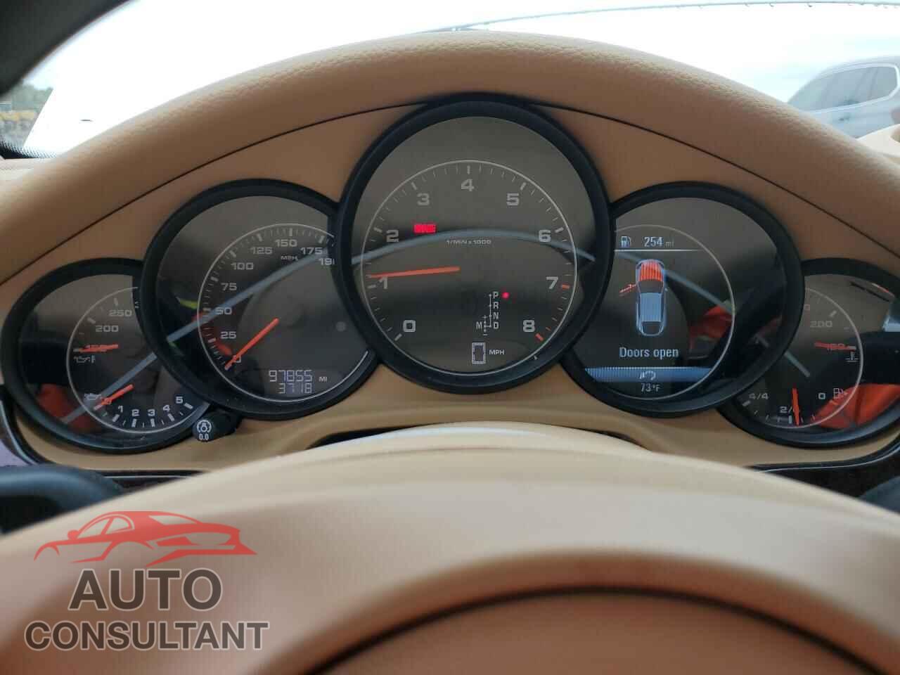 PORSCHE PANAMERA 2015 - WP0AA2A74FL007100