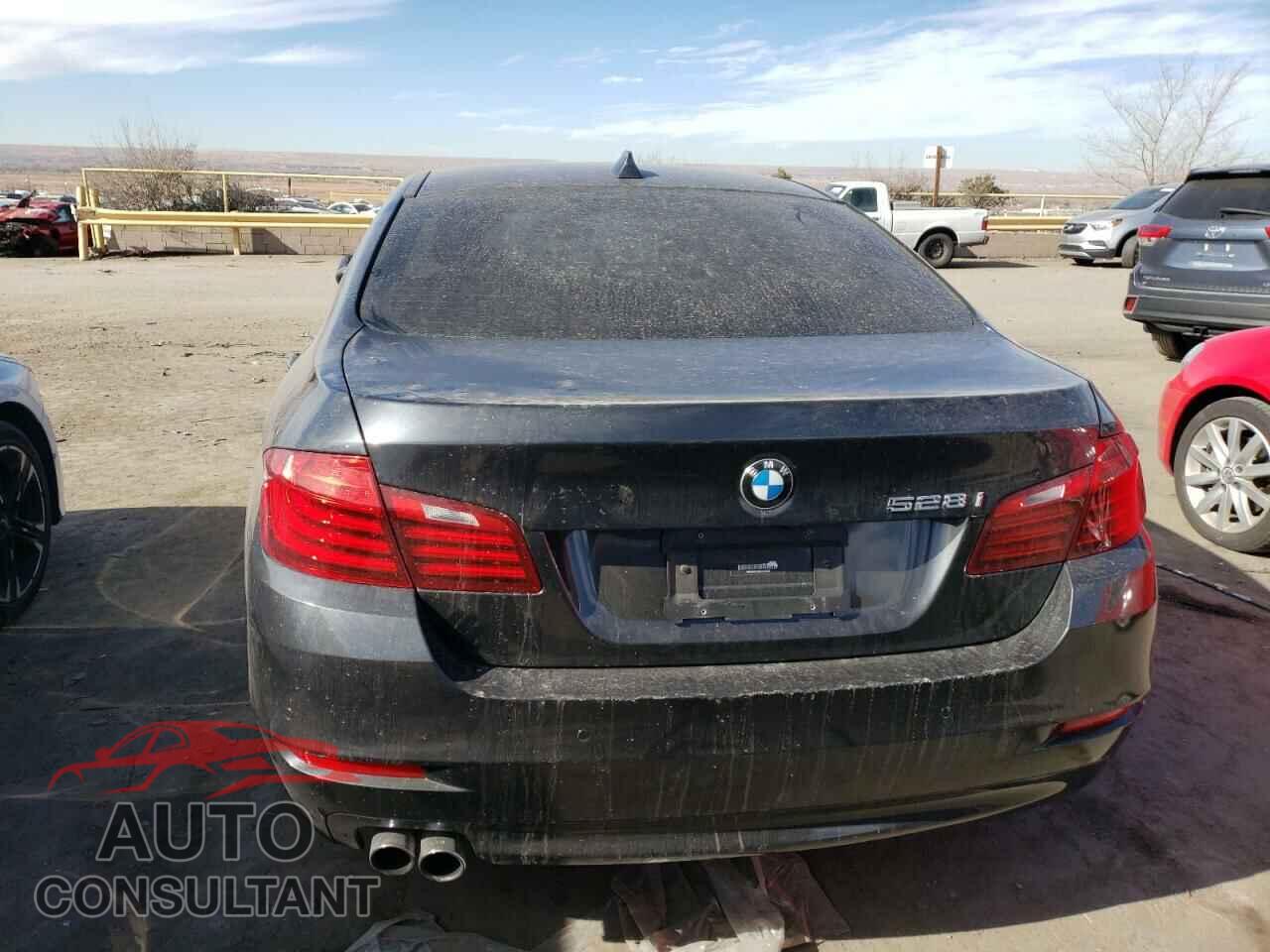 BMW 5 SERIES 2015 - WBA5A5C50FD515909