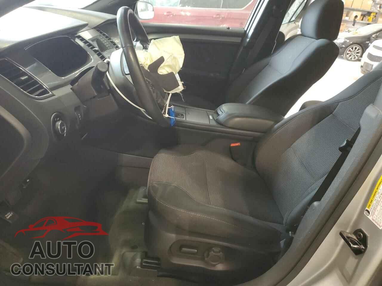 FORD TAURUS 2015 - 1FAHP2E85FG151561