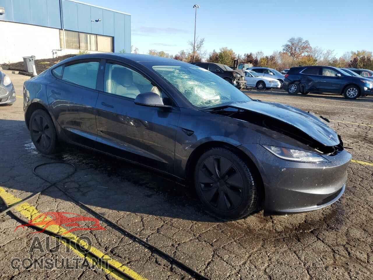 TESLA MODEL 3 2024 - 5YJ3E1EB3RF754412