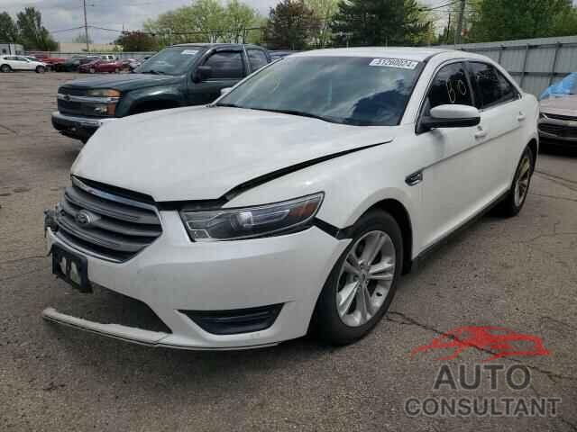 FORD TAURUS 2015 - 1FAHP2H80FG110704