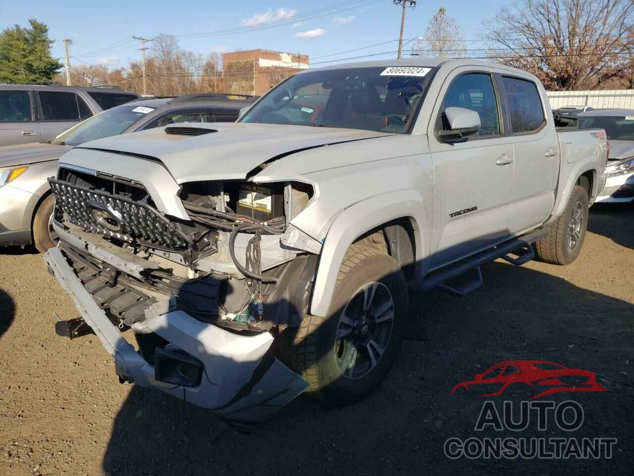 TOYOTA TACOMA 2019 - 3TMCZ5AN4KM249931