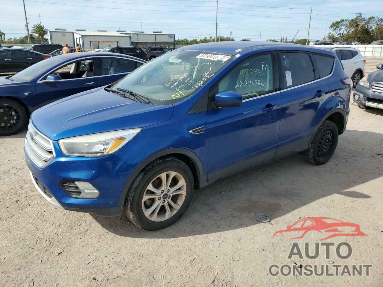 FORD ESCAPE 2017 - 1FMCU0GD4HUE86676