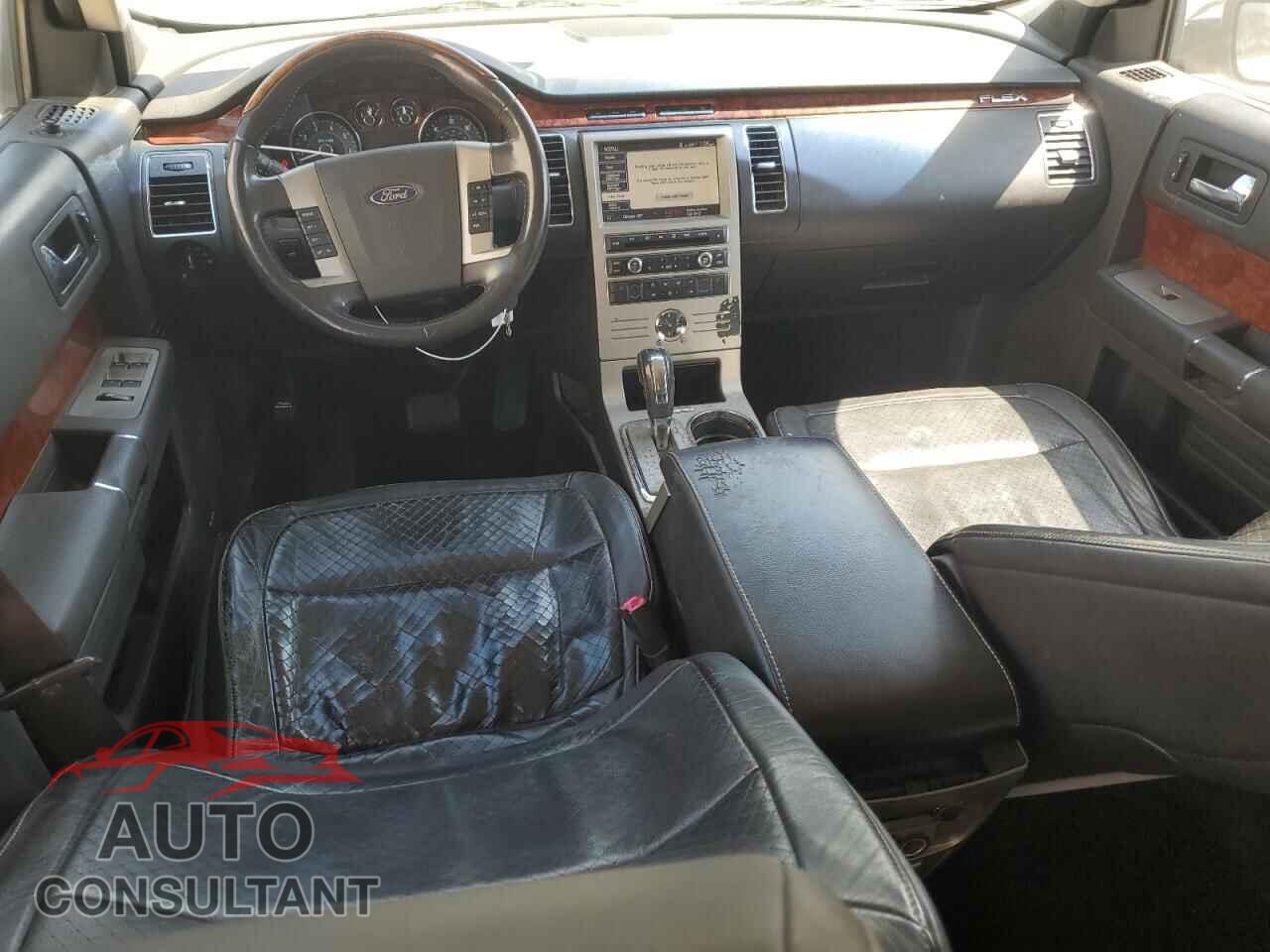FORD FLEX 2011 - 2FMGK5DC3BBD28052