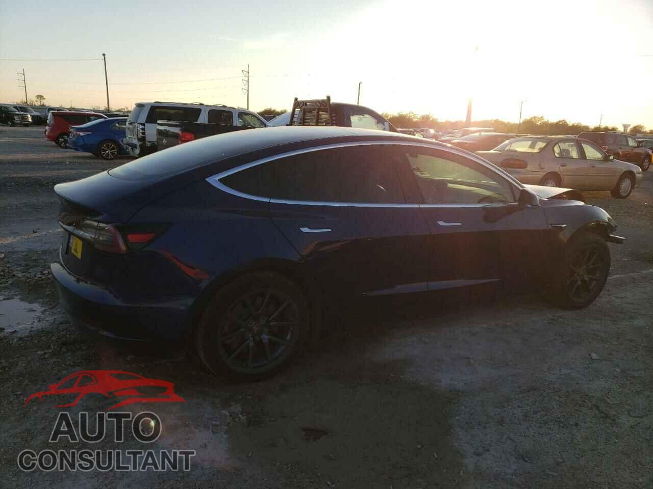 TESLA MODEL 3 2019 - 5YJ3E1EA6KF356351
