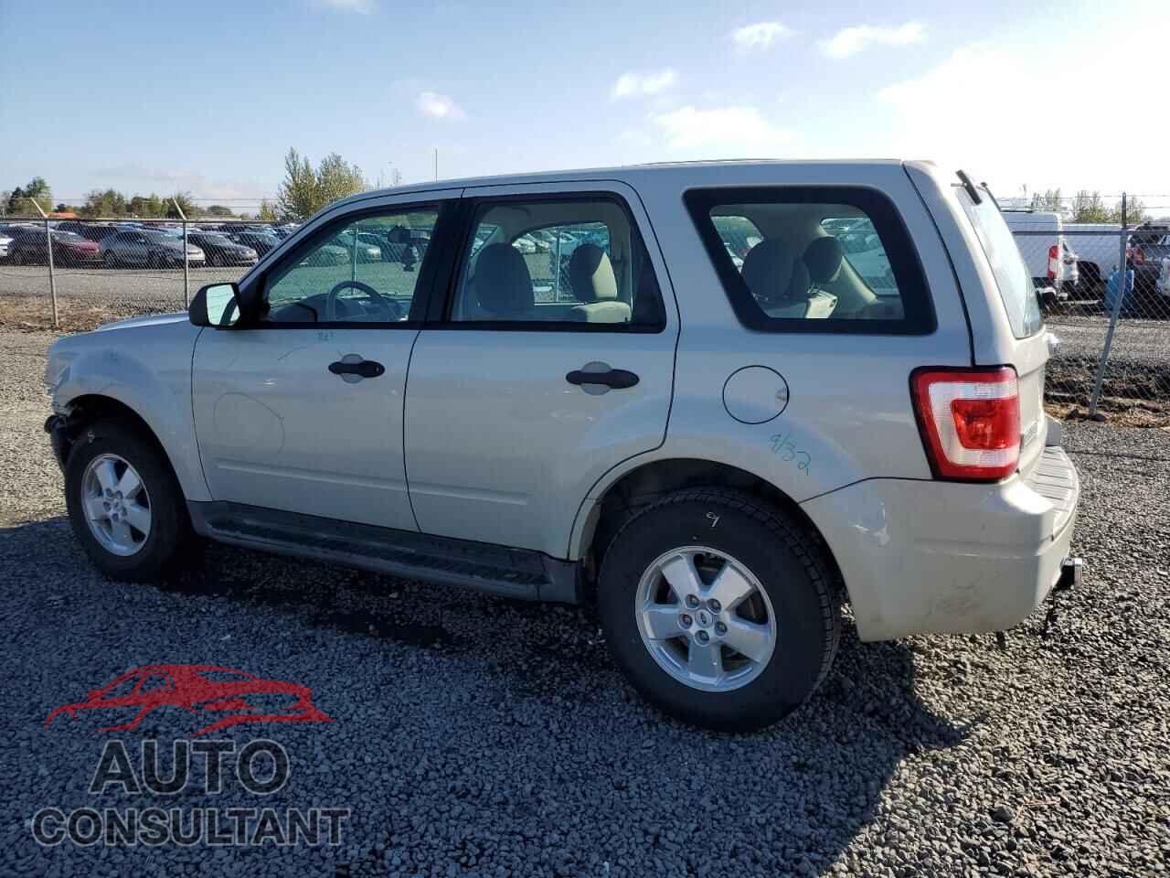 FORD ESCAPE 2009 - 1FMCU02789KB86699