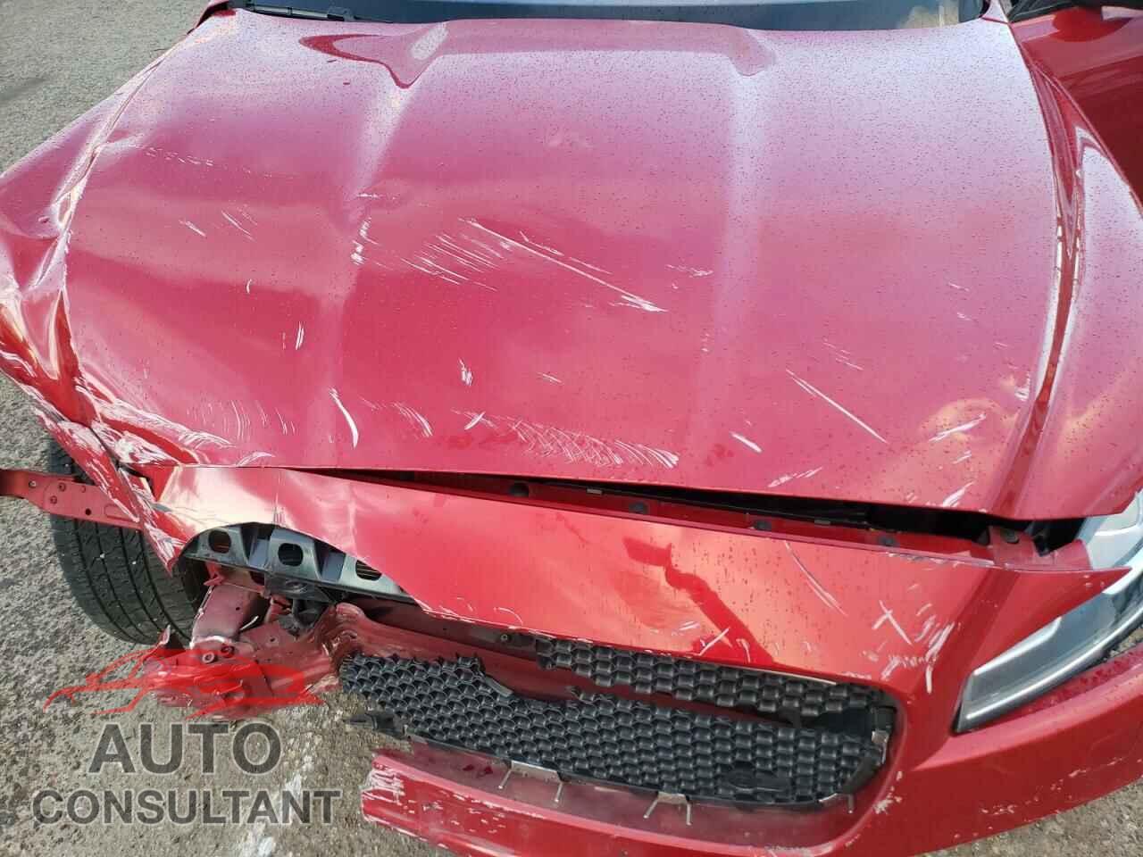 JAGUAR F-PACE 2019 - SADCM2FV2KA392562