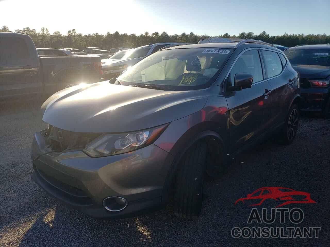 NISSAN ROGUE 2018 - JN1BJ1CP2JW500196