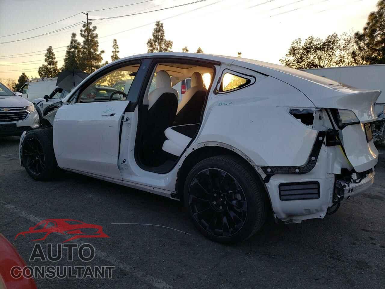 TESLA MODEL Y 2022 - 78AYGDEE2NF438847