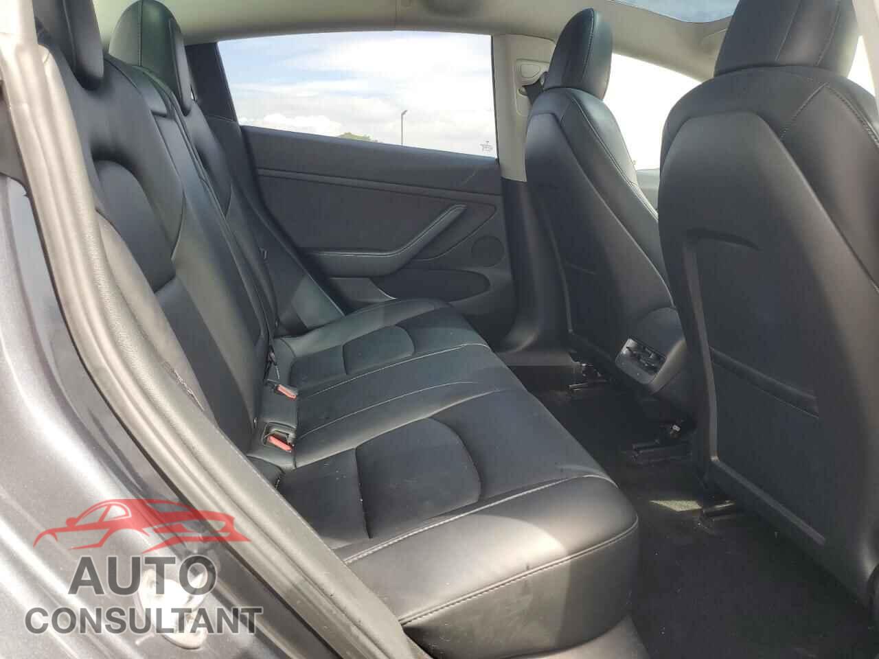 TESLA MODEL 3 2023 - 5YJ3E1EA4PF397956