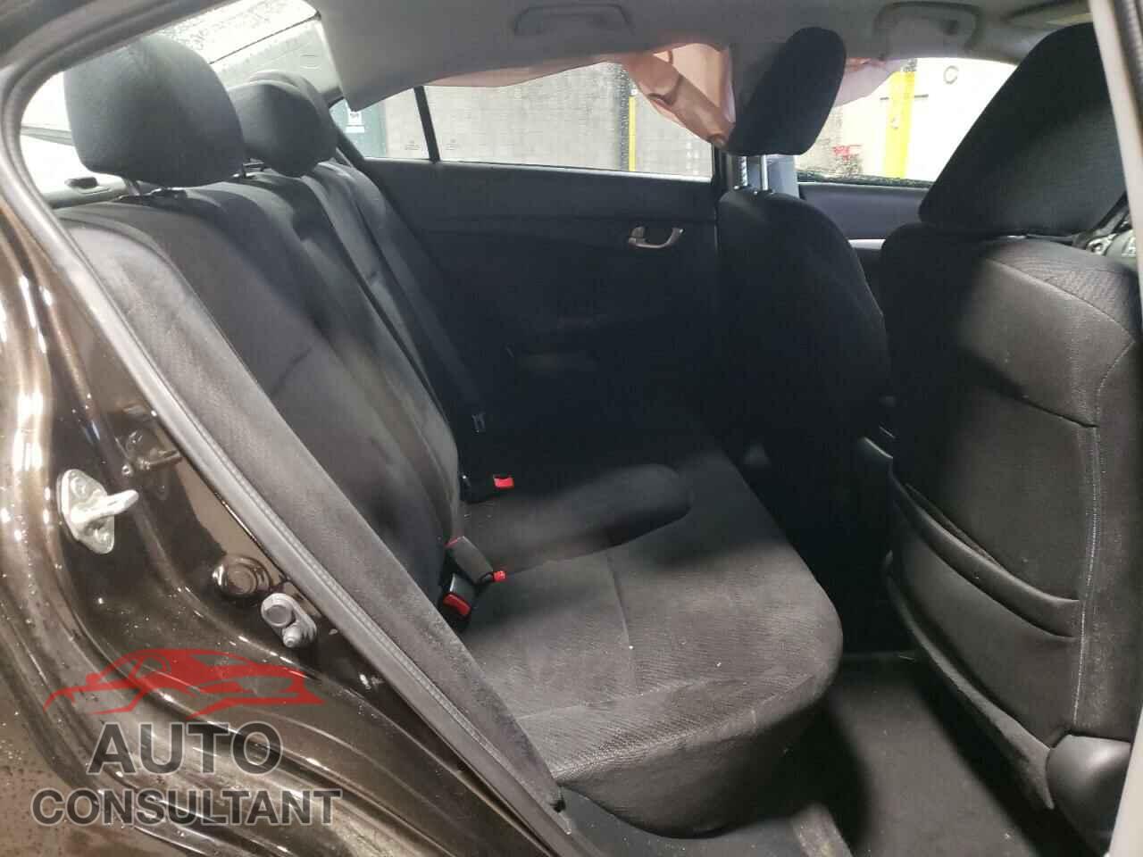 HONDA CIVIC 2013 - 2HGFB2F83DH511685