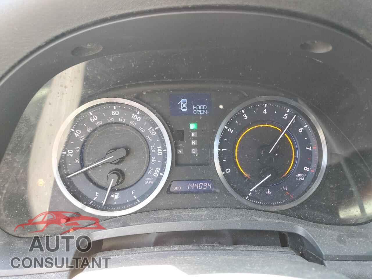 LEXUS IS 2011 - JTHBF5C29B5137914