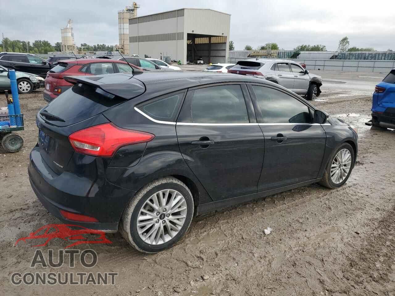 FORD FOCUS 2016 - 1FADP3N27GL332640