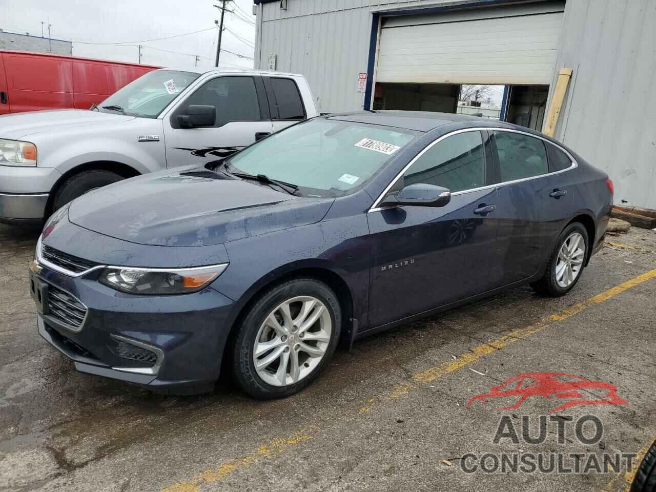 CHEVROLET MALIBU 2017 - 1G1ZE5ST4HF212690