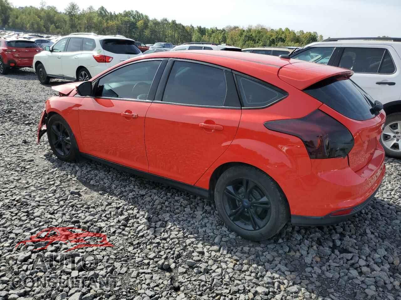 FORD FOCUS 2014 - 1FADP3K28EL402552