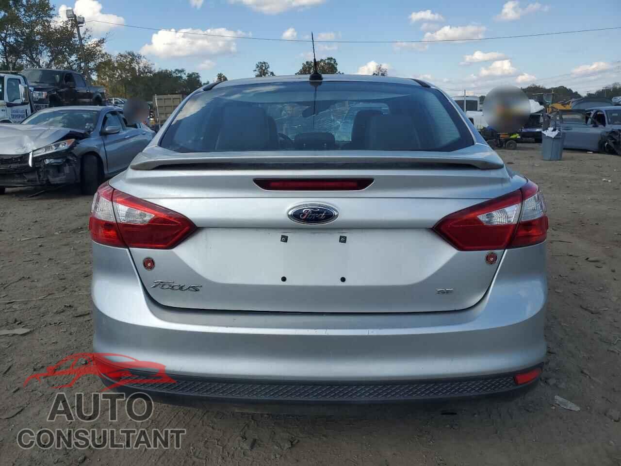 FORD FOCUS 2013 - 1FADP3F29DL330057