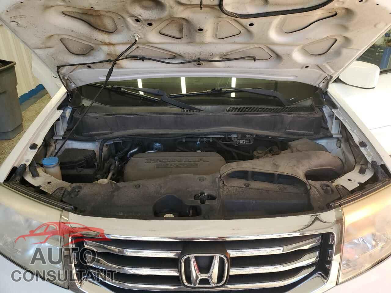 HONDA PILOT 2013 - 5FNYF4H55DB072151