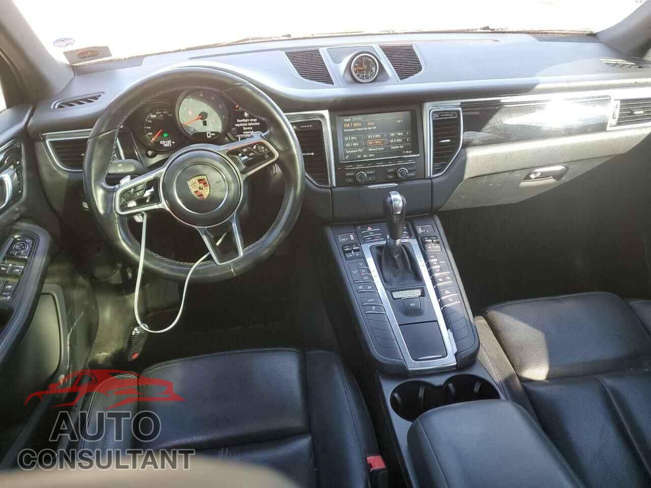 PORSCHE MACAN 2016 - WP1AB2A50GLB50444