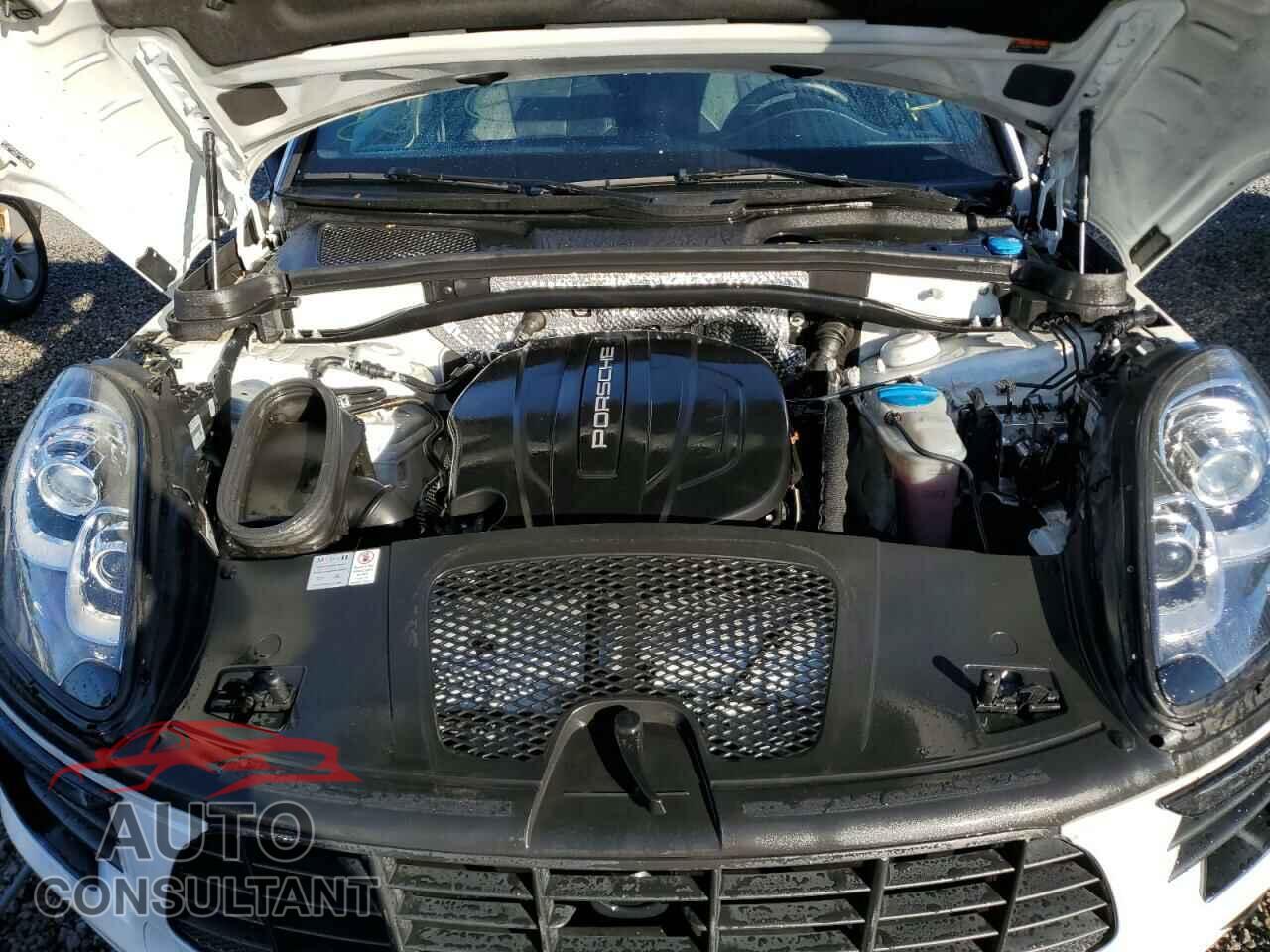 PORSCHE MACAN 2018 - WP1AA2A58JLB09165