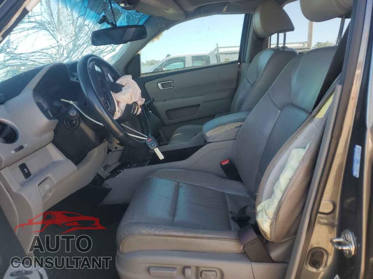 HONDA PILOT 2013 - 5FNYF4H55DB029249
