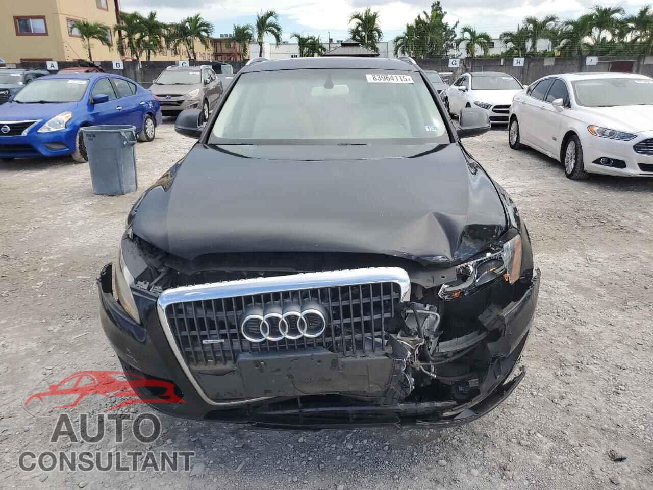 AUDI Q5 2011 - WA1CFAFP0BA047641