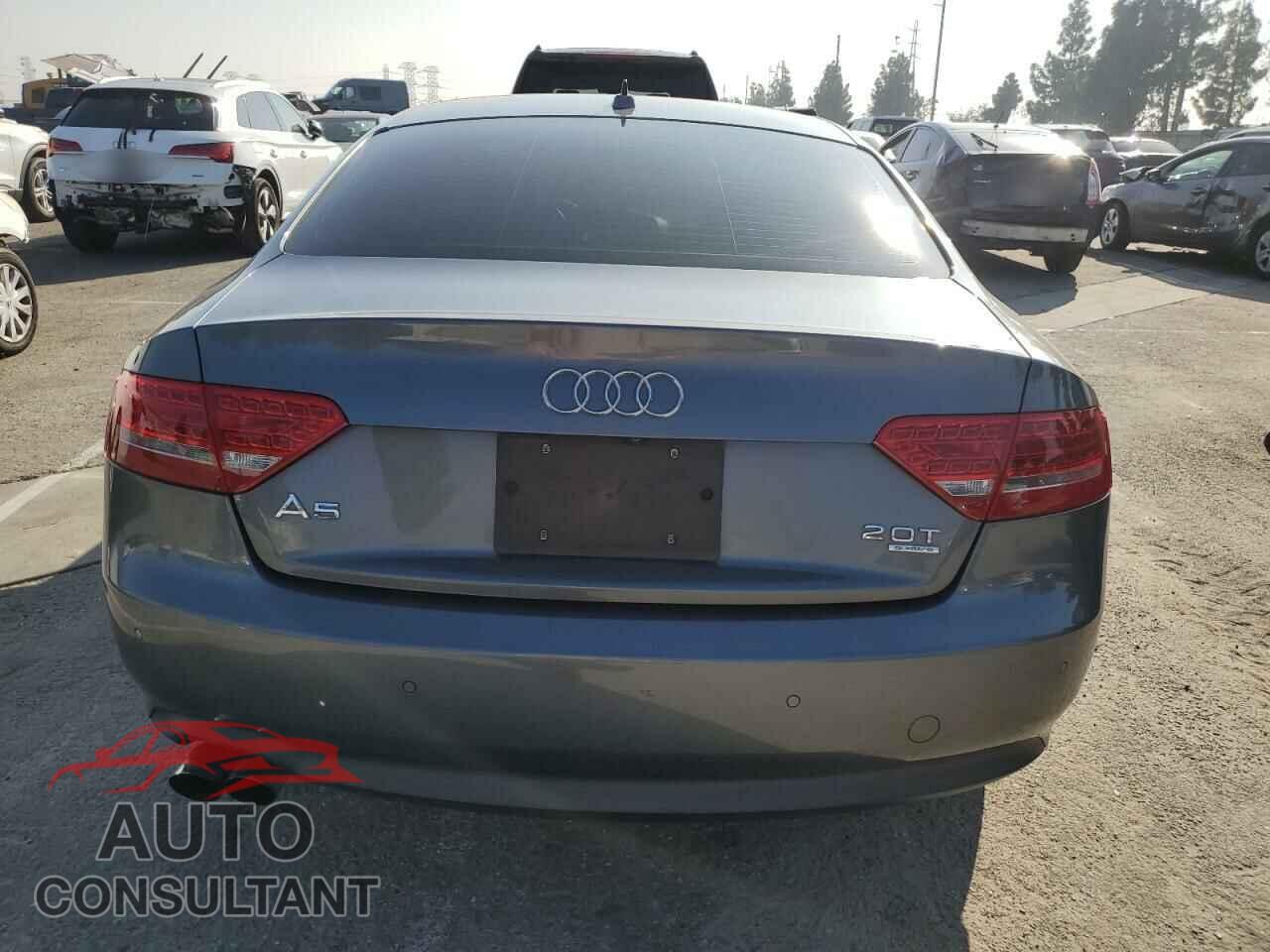 AUDI A5 2012 - WAULFAFR1CA004318