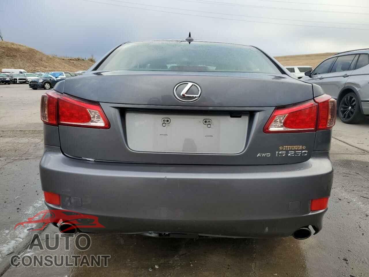 LEXUS IS 2012 - JTHCF5C24C5060701