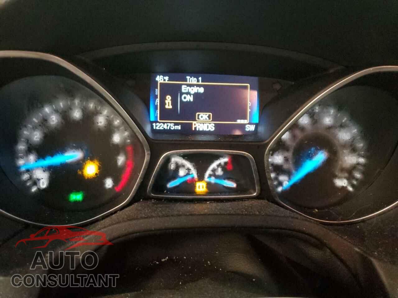 FORD FOCUS 2015 - 1FADP3F25FL219024