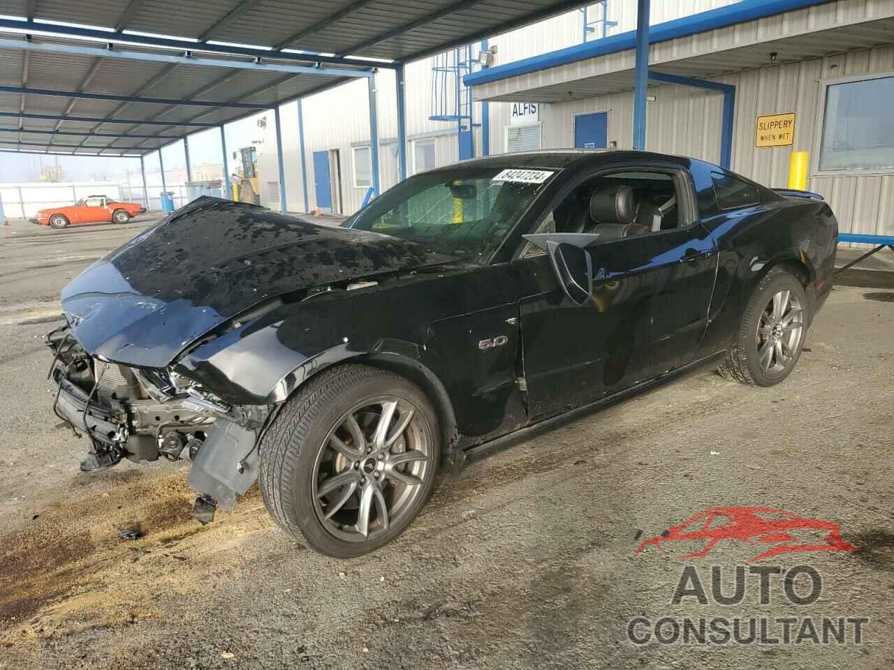 FORD MUSTANG 2013 - 1ZVBP8CF7D5206585