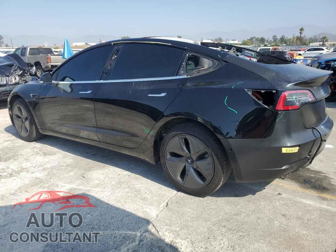 TESLA MODEL 3 2020 - 5YJ3E1EA9LF611186