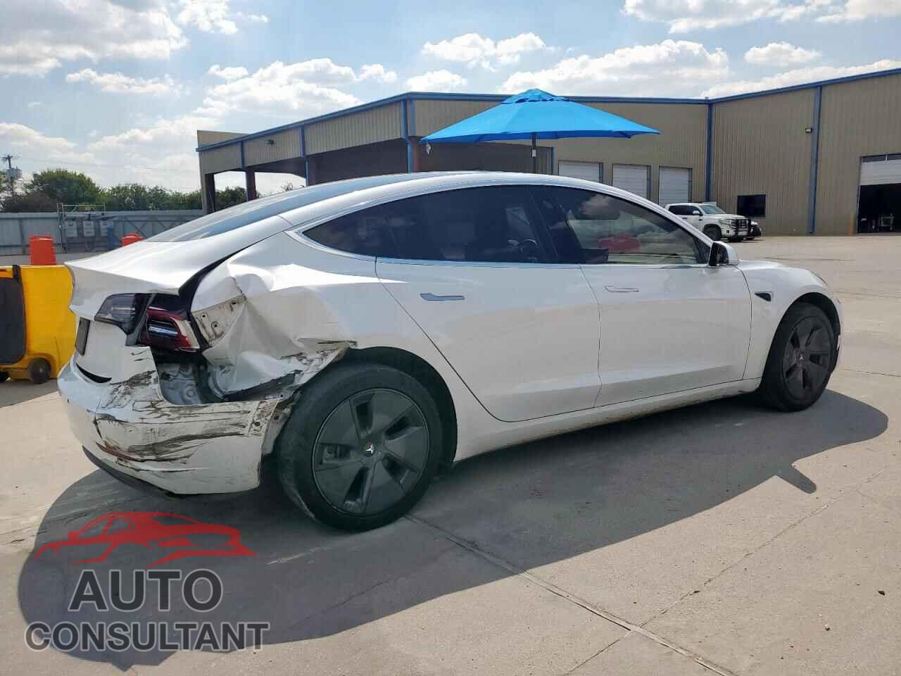 TESLA MODEL 3 2020 - 5YJ3E1EA3LF645396
