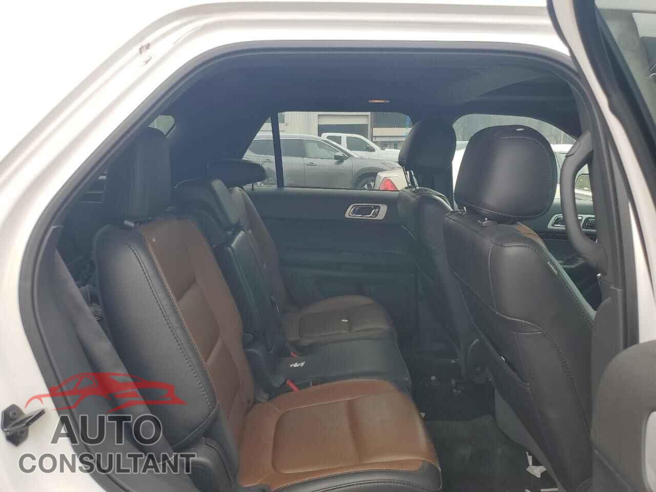 FORD EXPLORER 2013 - 1FM5K7F81DGC77612